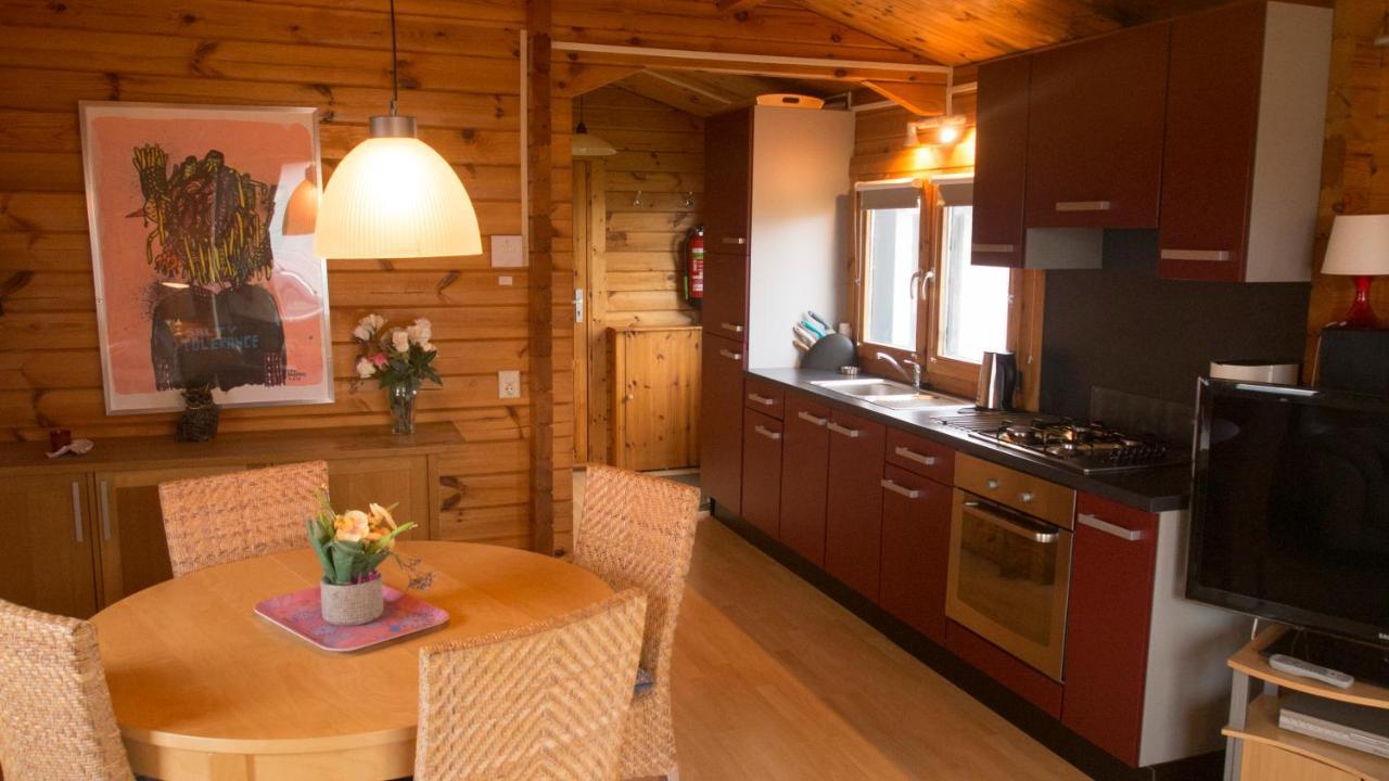 Chaletparc Krabbenkreek Zeeland - Chalet 130 Sint Annaland Exterior foto